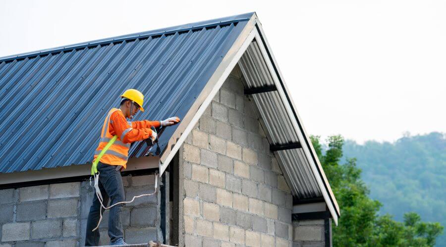 Expert Emergency Roof Repairs services in Oldfield, MO